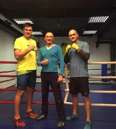 Тренировки по боксу групповые  Клуб единоборств "Груша" (12 тренировок) - купить в Кузнецовском